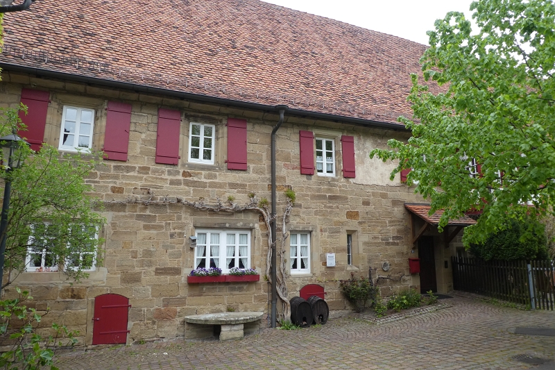 P1030161.JPG - Das ev. Gemeindehaus.