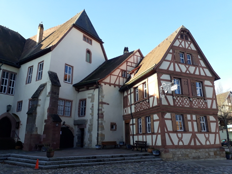 20180130_114920.jpg - Das Kurmainzische Schloss.