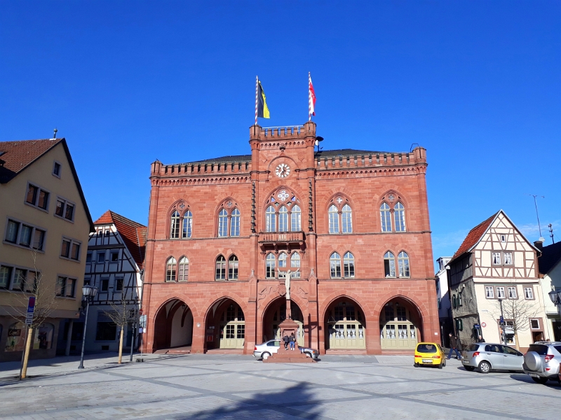 20180130_122429.jpg - Das Rathaus von 1865.