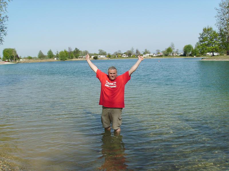 IMGP0103.JPG - Ok, schwimmen geht anders.