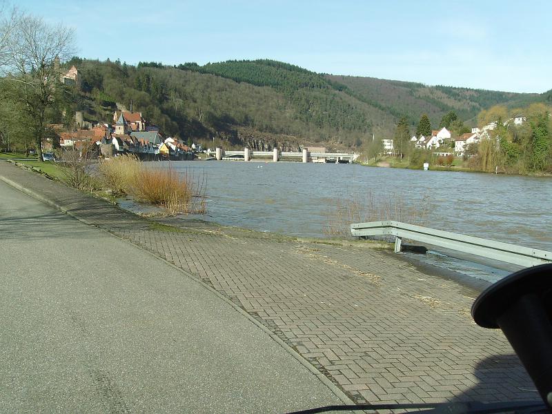 IMGP0575.JPG - Hochwasser am Neckar bei Hirschhorn direkt am Stellplatz