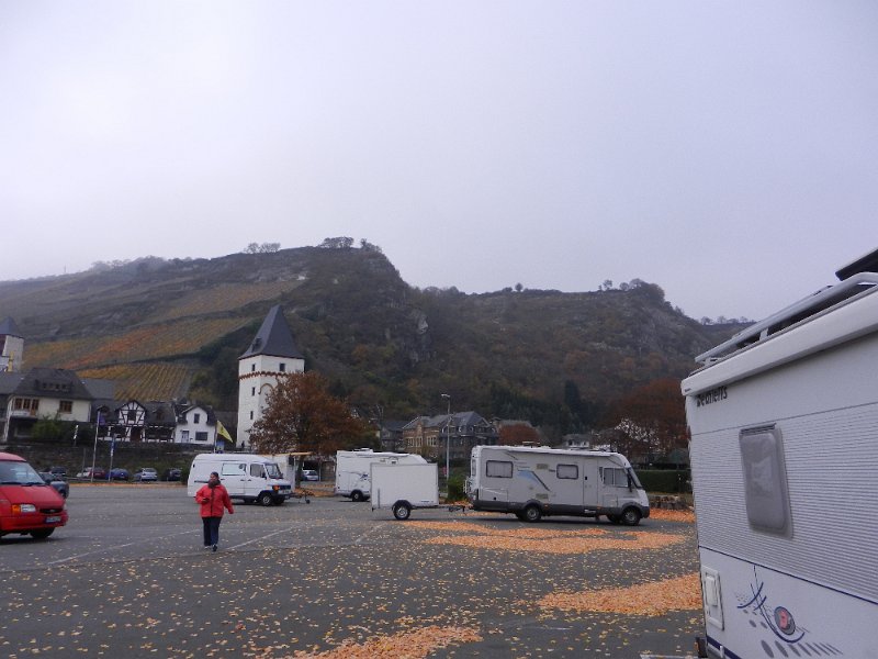 DSCN4083.JPG - Wir machen einen kurzen Boxenstop in Bacharach.