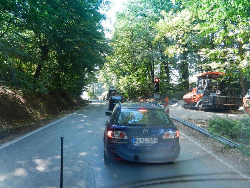 DSCN2130.JPG - Baustelle am Ortseingang Waldmohr... Es folgt ein feuchtfröhlicher Abend bei meinen Eltern.