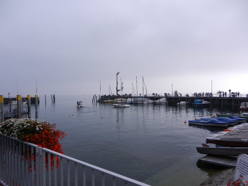 DSCN2262.JPG - Der Hafen von Meersburg.