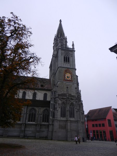 DSCN2335.JPG - Wir erreichen das Münster.