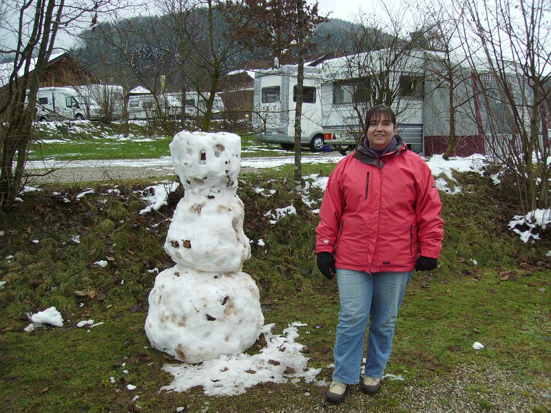 IMGP0020.JPG - Leider schmilzt hier schon alles...Sogar der Schnee auf unserem Dixi ist fast schon ganz weg :-)