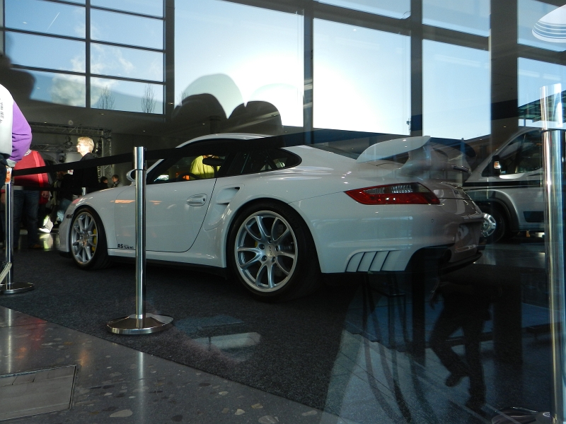 DSCN4886.JPG - Ein Porsche GT2 RS.