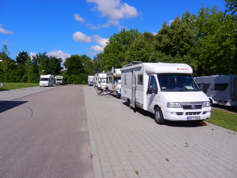 DSCN0590.JPG - Bevor wir losfahren mache ich noch ein paar Bilder vom Stellplatz bei Sonnenschein.