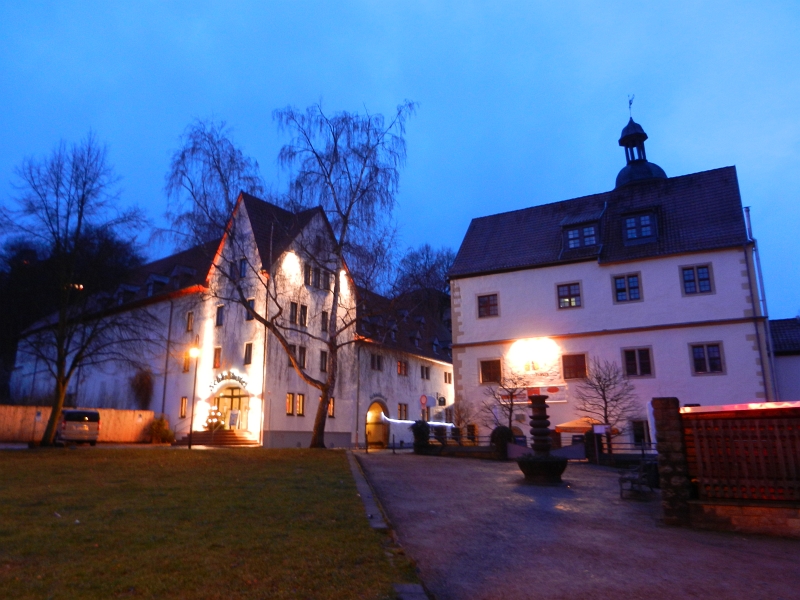 DSCN4650.JPG - Das Schlosshotel.