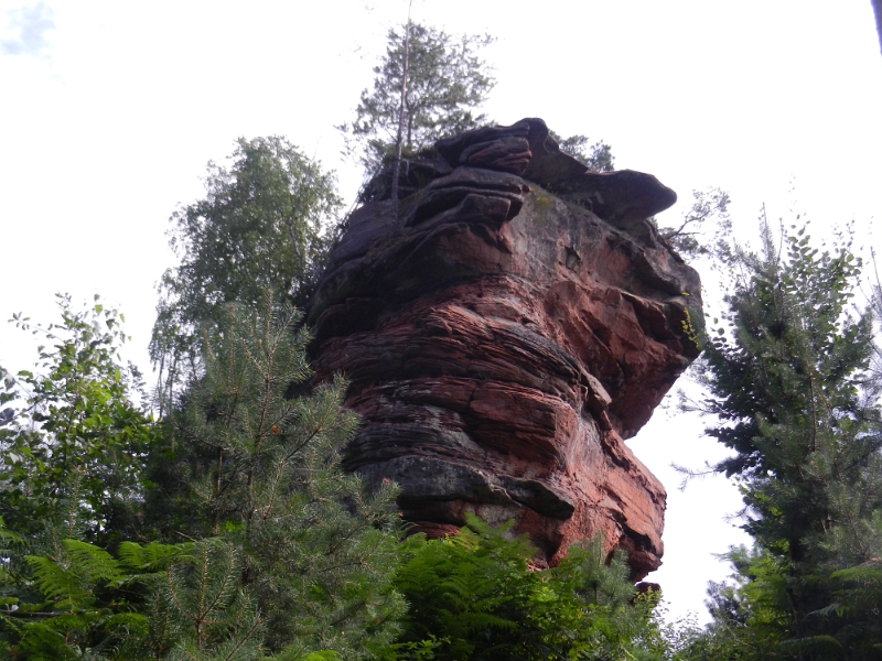 DSCN1127.JPG - Der Hühnerstein von unten!