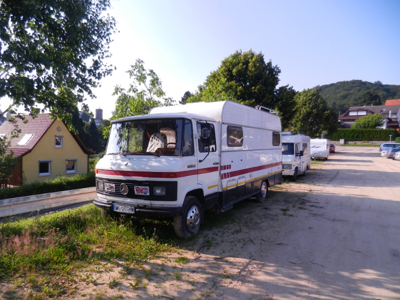 DSCN0812.JPG - Ein betagtes Oldtimerwohnmobil.