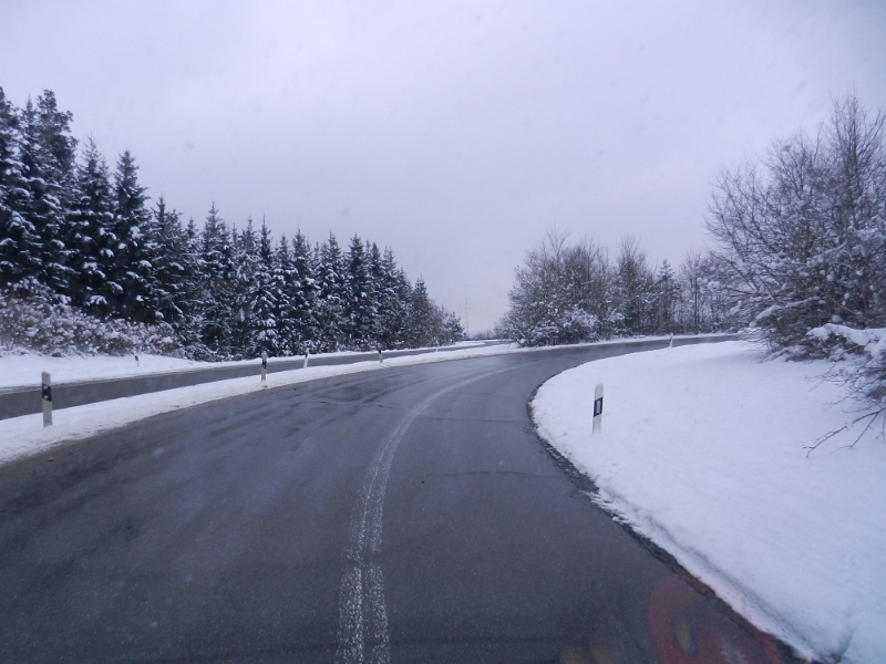 DSCN7462.JPG - Wir fahren auf die Autobahn 81 in richtung Stuttgart.