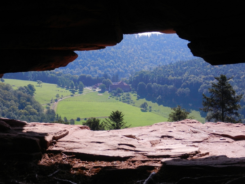 DSCN1307.JPG - Am Ende unserer Wanderung kommen wir dort unten am Gimbelhof vorbei, sollten wir uns nicht verlaufen!?