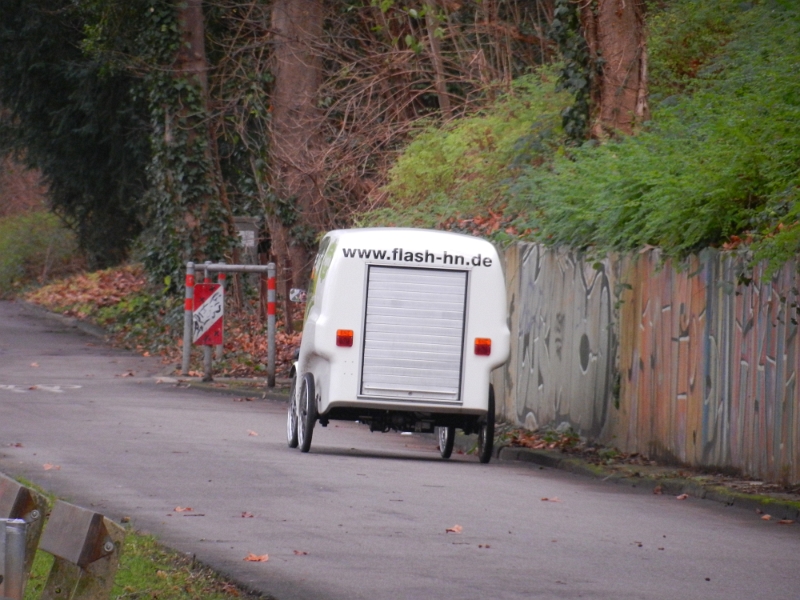 DSCN4172.JPG - Ein Lastenfahrrad von einem Botendienst. -> http://www.flash-hn.deCoole Idee!