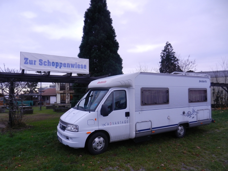 DSCN3972.JPG - Spontan sind wir nach Mußbach zum Weinland Meckenheim, dort gibt es auf der Schoppenwiese einen Stellplatz. €5,00 pro Nacht (incl. Strom und Toilette)