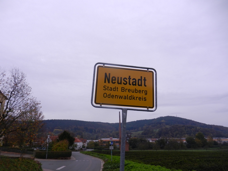 DSCN3780.JPG - Unten angekommen sind wir wieder in Breuberg, genauer gesagt im Ortsteil Neustadt.