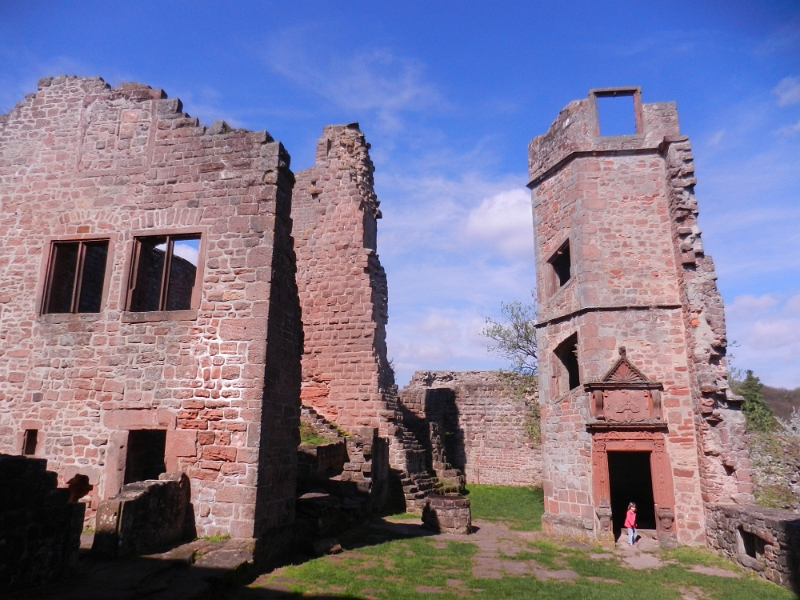 DSCN6161.JPG - Logisch, dass wir die Burg erkunden.