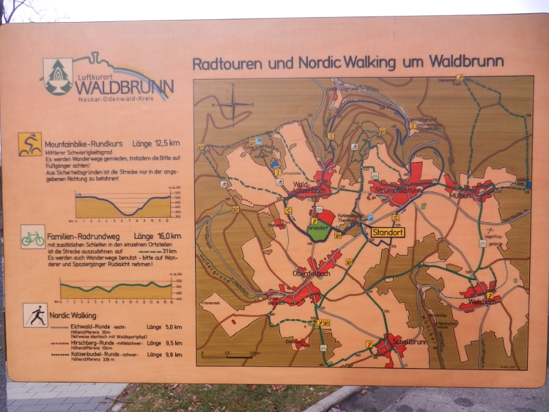 DSCN4777.JPG - Wir wollen bekanntlich heute wandern und haben uns eine etwa 10Km lange Wanderung ausgesucht.