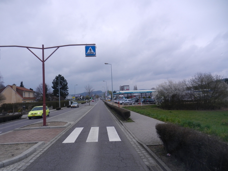 DSCN5823.JPG - In Wasserbillig bzw. Mertert gehen wir an Wolter's Tankstelle tanken.