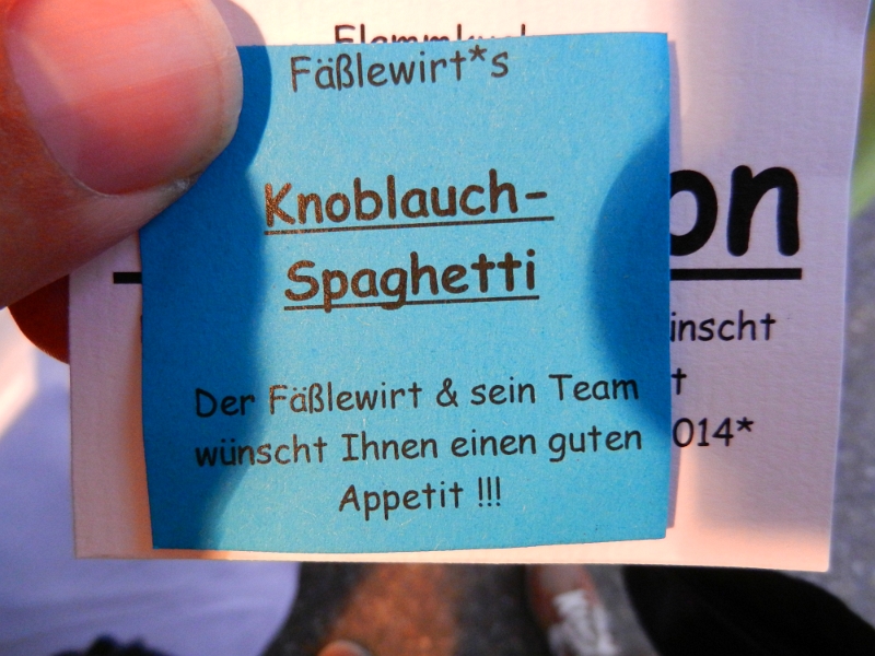 DSCN9137.JPG - ...und dann eine Portion Knoblauchspaghetti.