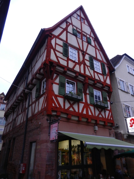 DSCN2099.JPG - Das Salzhaus.