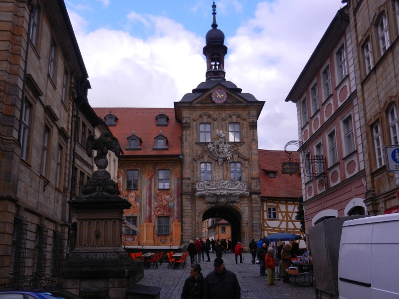 DSCN5090.JPG - Das alte Rathaus von der anderen Seite.