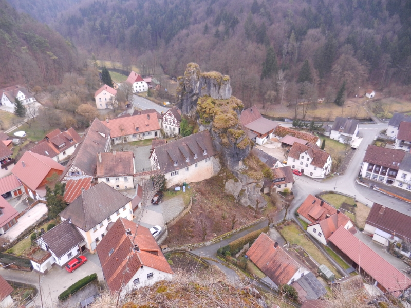 DSCN5419.JPG - Der Blick von hier oben über Tüchersfeld ist unglaublich.