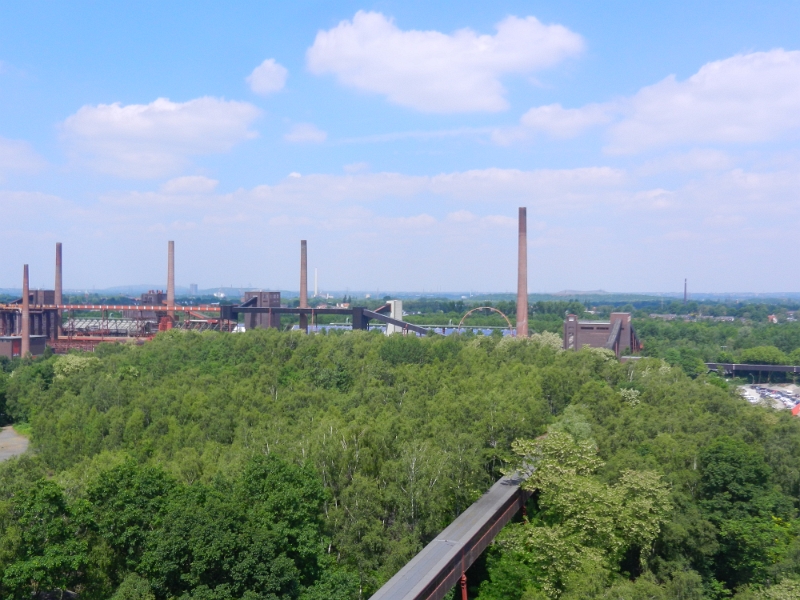 DSCN4488.JPG - Von hier haben wir einen gigantischen Ausblick über das ganze Ruhrgebiet.