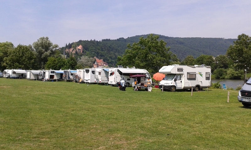 20150704_144256.jpg - Logisch, dass der Platz bei dem Wetter, gut besucht ist!