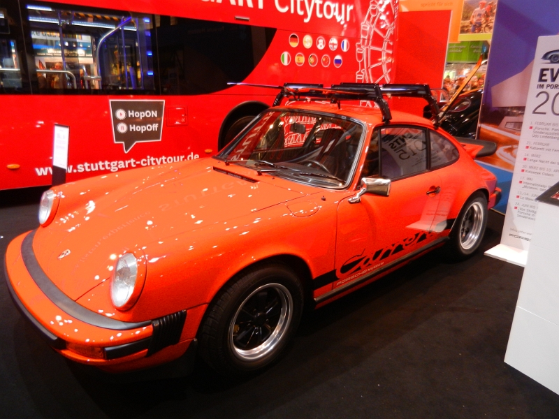 DSCN2541.JPG - Das Porschemuseum stellt sich auch vor...