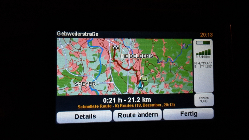 20151218_201315.jpg - So, nun gehts aber los...Zu einer ungewohnten Uhrzeit fahre ich mit dem Dixi ALLEINE los. Grund, Biene ist in Mannheim auf einer Weihnachtsfeier und ich hole sie danach ab.