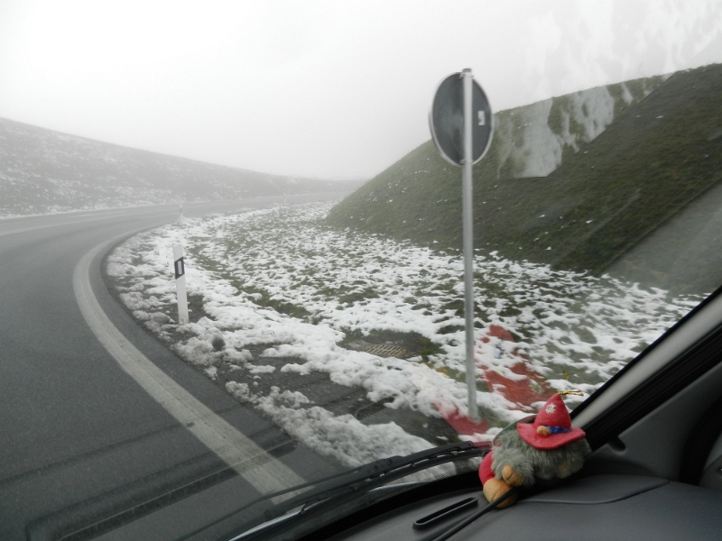 DSCN6483.JPG - Bei Weibersbrunn fahren wir von der Autobahn.