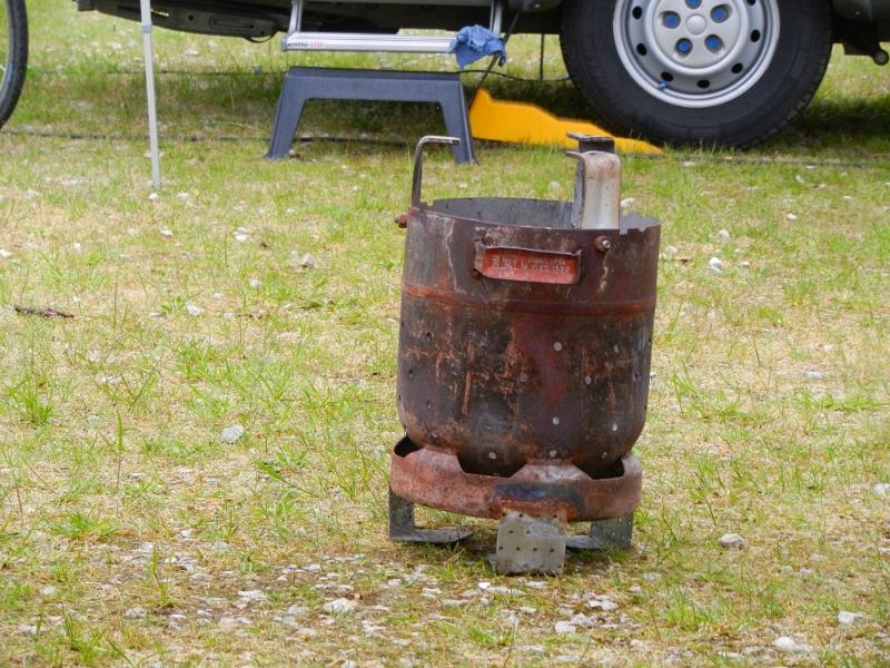 DSCN4057.JPG - Rotschis Höllenfeuermaschine wird gestartet!