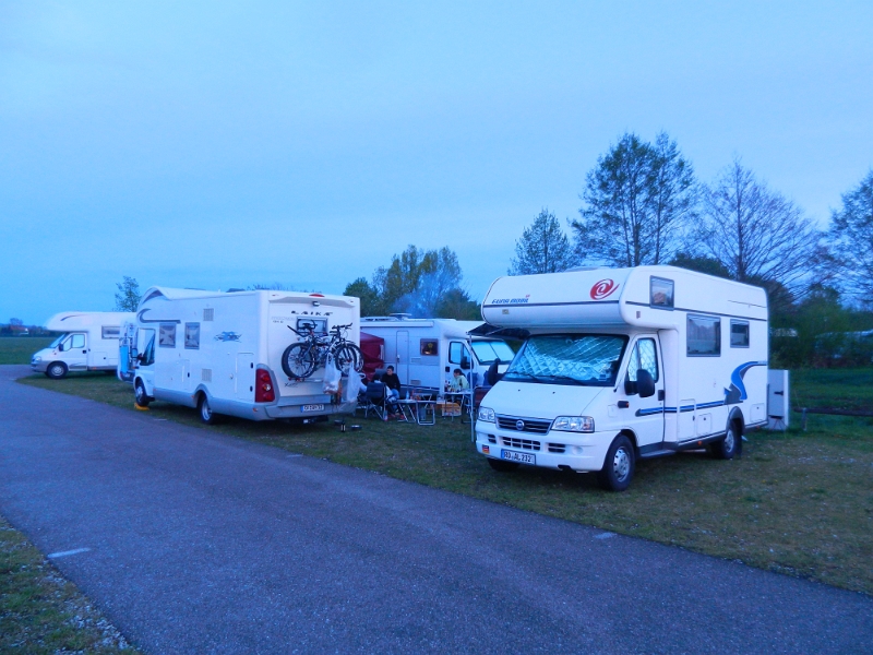 DSCN4090.JPG - Wir haben auch echt Glück mit dem Wetter, kein Regen... OK, die Sonne hätte sich schon ein wenig zeigen können aber trotzdem war es verdammt schön!