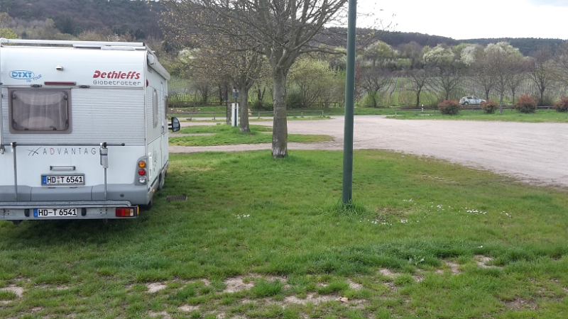 20160408_163654.jpg - 16:30 Uhr. Ankunft auf dem Stellplatz "in der Silz" in Bad Dürkheim.