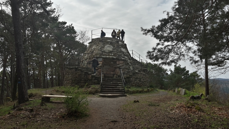 20160409_122647_Richtone(HDR).jpg - Wir kommen nun zur "Kaiser Wilhelm Höhe" einem weiteren Aussichtspunkt.