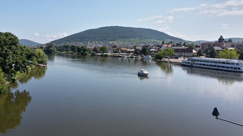 20160813_104918_Richtone(HDR).jpg - ...über die Brücke.