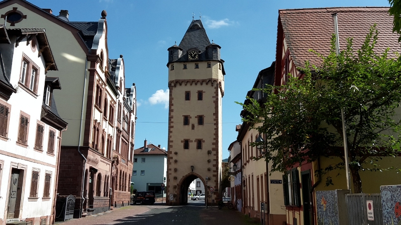 20160813_110756.jpg - Das Würzburger Tor.