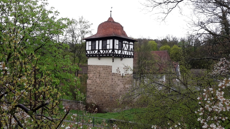 20160416_122544.jpg - Einmal um das Kloster herum...