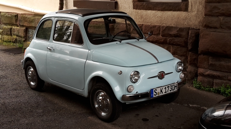 20160416_125152.jpg - Auf dem Weg zurück zum Dixi entdecke ich noch diesen schicken Fiat 500.