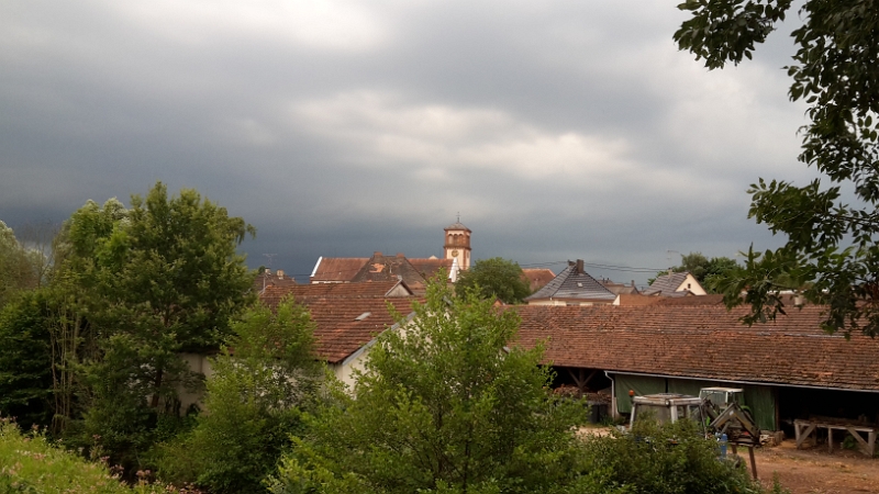 20160722_181257.jpg - Gleich wirds losgehen mit Regen!