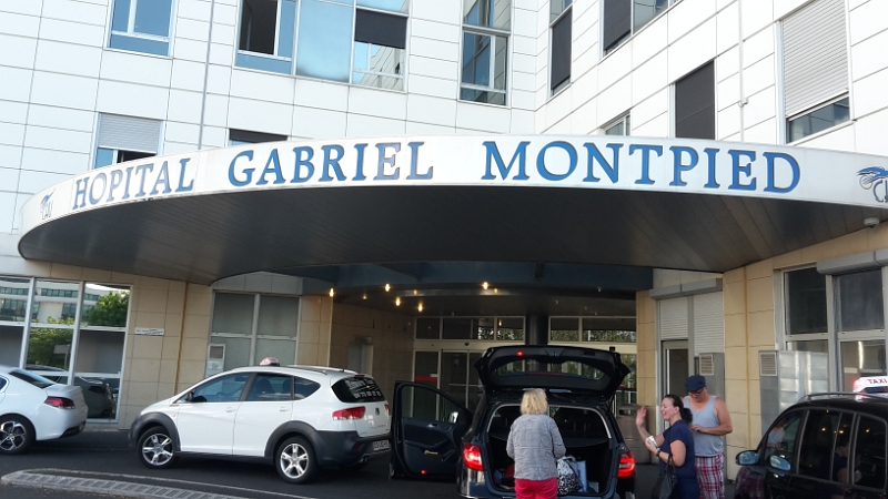 20160729_182602.jpg - Im "Hopital Gabriel Montpied" in Clermont-Ferrand angekommen.