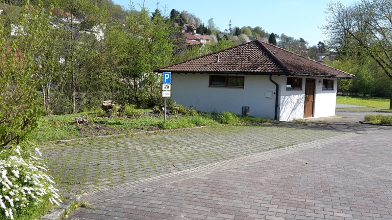 20160429_164154.jpg - In Billigheim entdecken wir einen schönen Stellplatz...