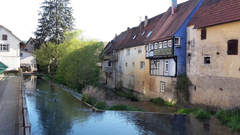 20160429_175816.jpg - Wir schlendern durch den kleinen Ort. Naja, viel gibt es ja nicht unbedingt zu sehen.:-)