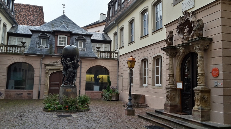 20161001_135916_Richtone(HDR).jpg - Das Bartholdi-Museum.Frédéric-Auguste Bartholdi ist der Bildhauer der u.a. die Freiheitsstatue erschaffen hat!