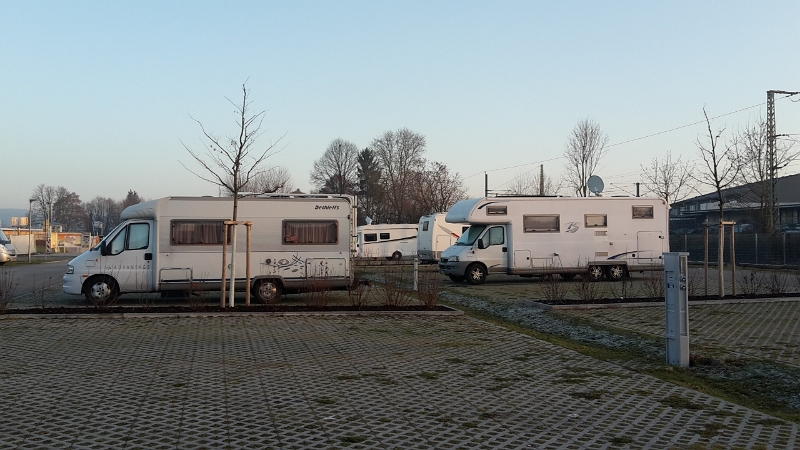 20161230_155306.jpg - Ne halbe Stunde fahrt und wir kommen auf dem Stellplatz in Sinsheim an.