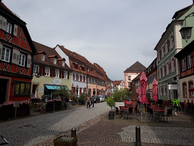 20170902_121923.jpg - ...in die echt schöne Altstadt von Gengenbach.