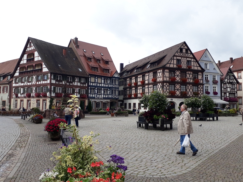 20170902_142416.jpg - Erneut am Marktplatz, mittlerweile ohne Markt.