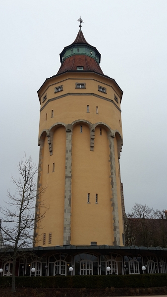 20170204_124736.jpg - Nach den ermüdenden Klamottenläden brauchen wir unbedingt Frischluft und erkunden weiterhin die Stadt.