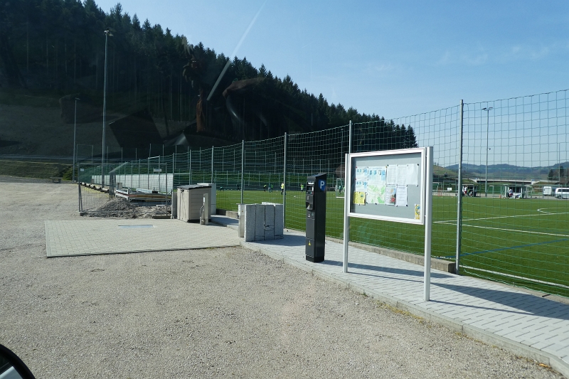 P1020518.JPG - Nun schauen wir uns den Stellplatz in Oberkirch-Lautenbach an.